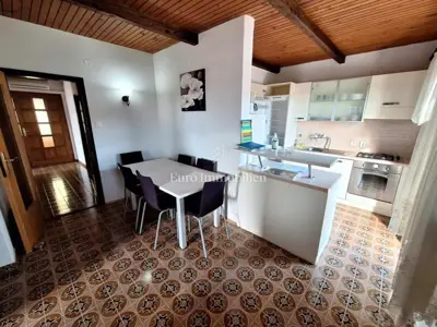 Haus 250 m², Punat - Pool und 700 m² Gartenfläche - 10