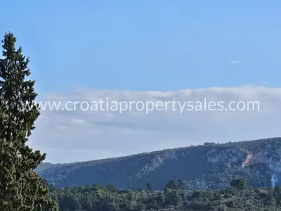Grundstück, Hvar, 1 100 m², 105 000 € - 2