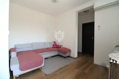 Apartment, Viškovo - Mladenići, 2 bedrooms and balcony