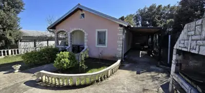 House 68 m², Kavran - near the sea and landscaped yard