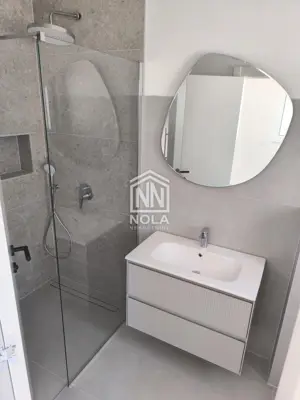 Kuća 157 m², Vodice - bazen i garaža - 15