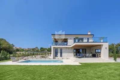 Beautiful modern house with panoramic views - 20