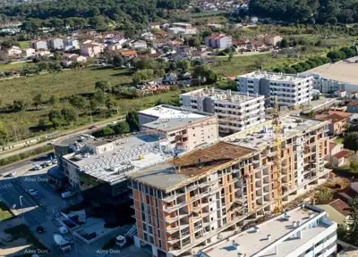 Pula! Višestambena, moderna zgrada s liftom, blizu centra. Stan s parkirnim mjestom i spremištem. s66 - 14