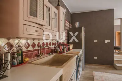 Villa 388 m², Rovinj - beheizter Pool und Sommerküche - 4