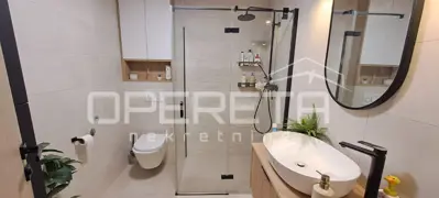 House for sale in Kobilići, 266 m² - 11