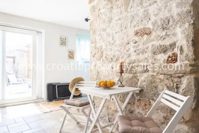 Kamena kuća, Otok Hvar, bazen i terasa s jacuzzijem - 6