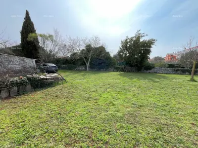 Građevinsko zemljište 1 336 m², Peroj, blizu mora
