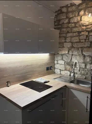 Verkauf - renovierte Wohnung im alten Stadtzentrum von Rovinj! - 3