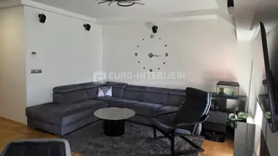 Stan 68,5 m², Samobor Centar - 3 spavaće sobe i balkon - 14