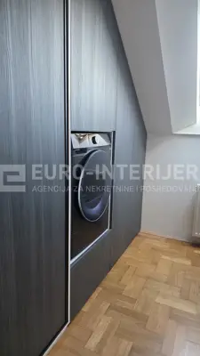 Stan 68,5 m², Samobor Centar - 3 spavaće sobe i balkon - 7