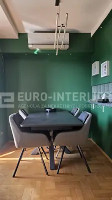 Stan 68,5 m², Samobor Centar - 3 spavaće sobe i balkon - 18