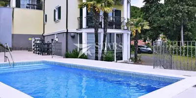 Stan 55 m², Opatija - Centar, pogled na more i balkon - 12