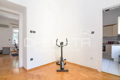Uredski prostor u centru- ul. račkog - 16