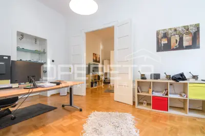 Uredski prostor u centru- ul. račkog - 10