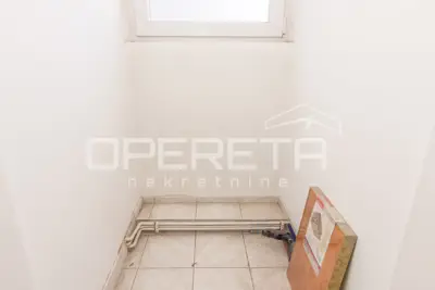 Uredski prostor u centru- ul. račkog - 19