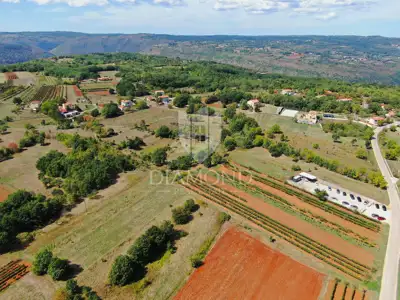 Baugrundstück 1.450 m², Labin - ruhige Straße - 11