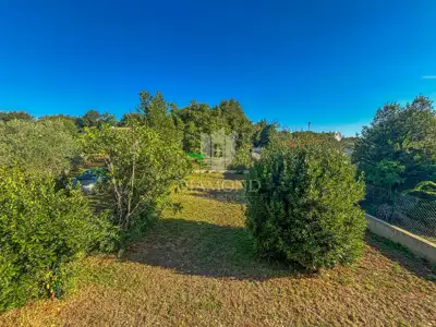 Kuća 100 m², Umag - dvorište 220 m² i blizina mora - 3