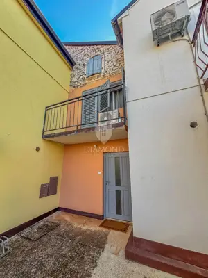 Kuća 100 m², Umag - dvorište 220 m² i blizina mora - 14