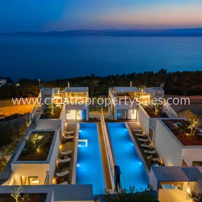 Villa, Omiš - Blick auf Brač, Hvar und Korčula