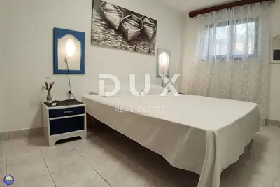 Haus 300 m², Barbariga - 4 Apartments und Meerblick - 13