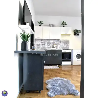 Haus 300 m², Barbariga - 4 Apartments und Meerblick - 22