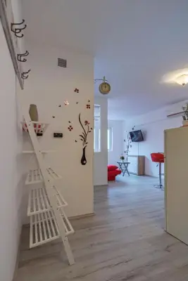 PULA, 3 STAMBENE JEDINICE NA IZVRSNOJ LOKACIJI, 124.07 m²! PRILIKA! - 13