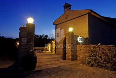 House for sale in Barban, 150 m² - 15