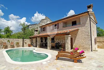 Villa, Barban - bazen i mirno selo