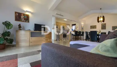 Haus 155 m², Valtura - Pool und Garten - 2