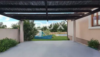 Haus 155 m², Valtura - Pool und Garten - 22