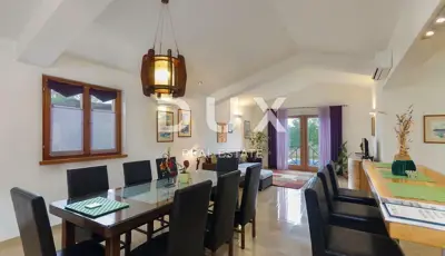 Haus 155 m², Valtura - Pool und Garten - 5