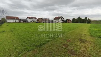 Baugrundstück, Prudnice - ruhige Lage und asphaltierter Zugang