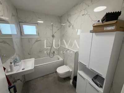 Apartment 77 m², Blato - 3 bedrooms, 2 bathrooms - 8