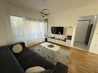 Apartment 77 m², Blato - 3 bedrooms, 2 bathrooms - 5