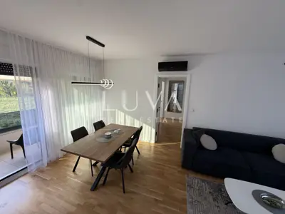 Apartment 77 m², Blato - 3 bedrooms, 2 bathrooms - 6