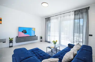 Vila 135 m², Kanfanar - bazen i terasa - 7