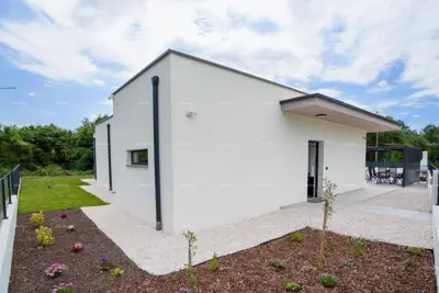 Vila 135 m², Kanfanar - bazen i terasa - 5