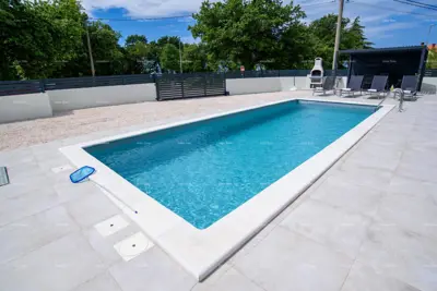 Vila 135 m², Kanfanar - bazen i terasa - 3