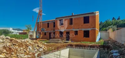 House 160 m², Kaštel kod Buja - shell construction under roof - 7