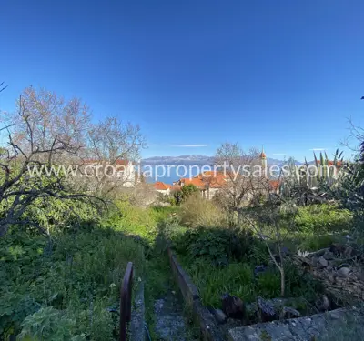 Grundstück, Brač, 1 700 m², 680 000 € - 3
