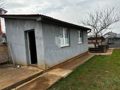 Building plot 415 m², Pula - fenced plot - 3