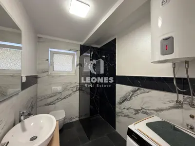 Fully furnished apartment on the ground floor of a renovated building in Novigrad - 12