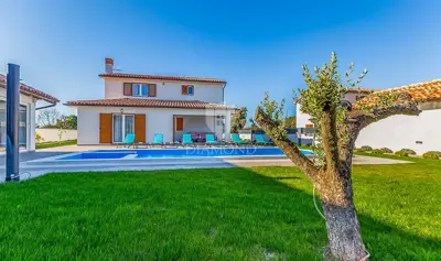 House 765 m², Šišan - pool and wellness area - 7
