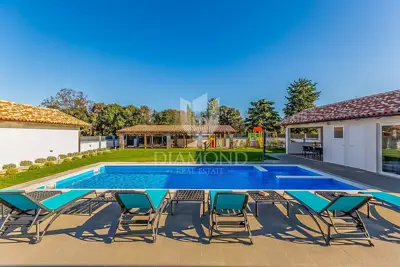 House 765 m², Šišan - pool and wellness area - 3