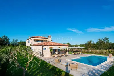 Villa 353 m², Kanfanar - designer-decorated and luxurious - 3