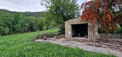 ISTRA, GRAČIŠĆE - Steingebäude mit großzügigem Grundstück in Alleinlage