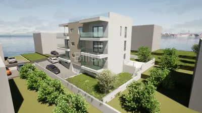 Stan 51 m², Okrug Gornji - vrt i blizina plaže