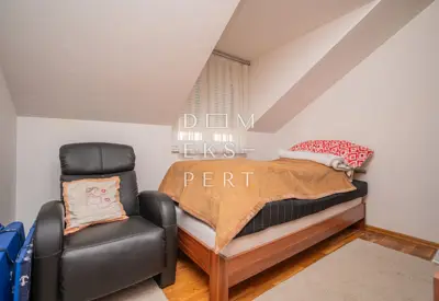 Brestje, BRESTJE, 4-Zimmer-Wohnung im 2. Stock - 71 m² - 11