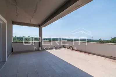 Istra, Momjan- Samostojeća kuća, s predivnim otvorenim pogledom - 16