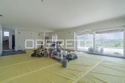 Istra, Momjan- Samostojeća kuća, s predivnim otvorenim pogledom - 9